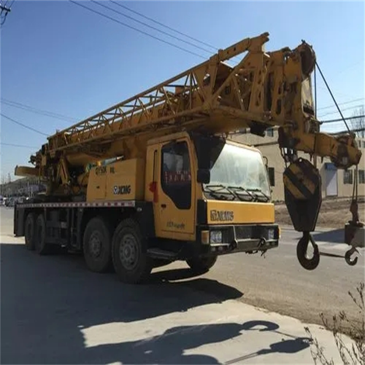 安岳哪里有专业吊车出租